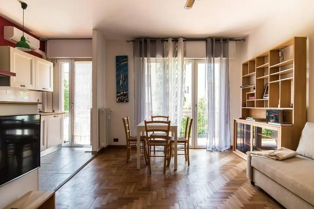 Enjoy Home - Bilocale Sulle Riviere A Due Passi Dalla Specola Πάδοβα Διαμέρισμα
